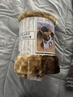 Plush German Shorthair Pointer Throw Blanket - Brown Faux Fur